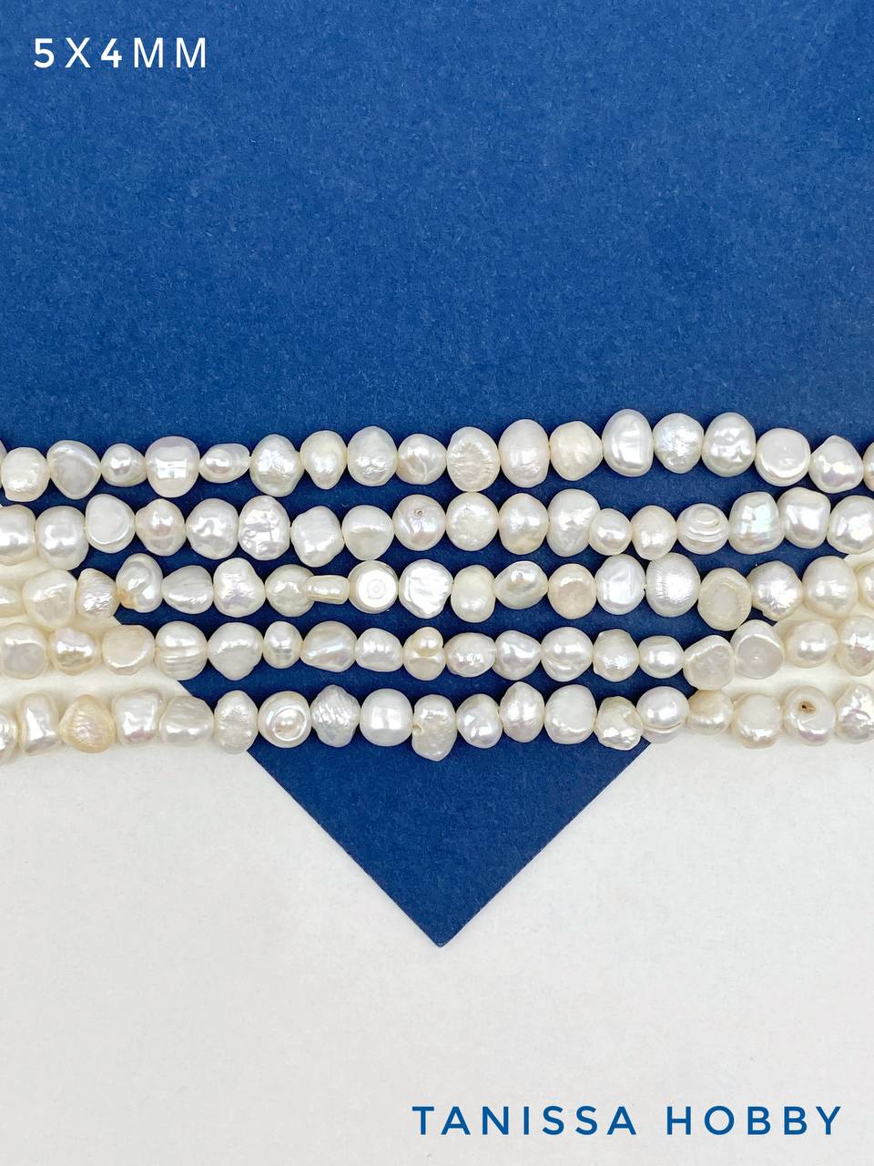 Жемчуг натуральный барочный плоский, 5мм, 5х4мм, АВ, нить, Ж167
