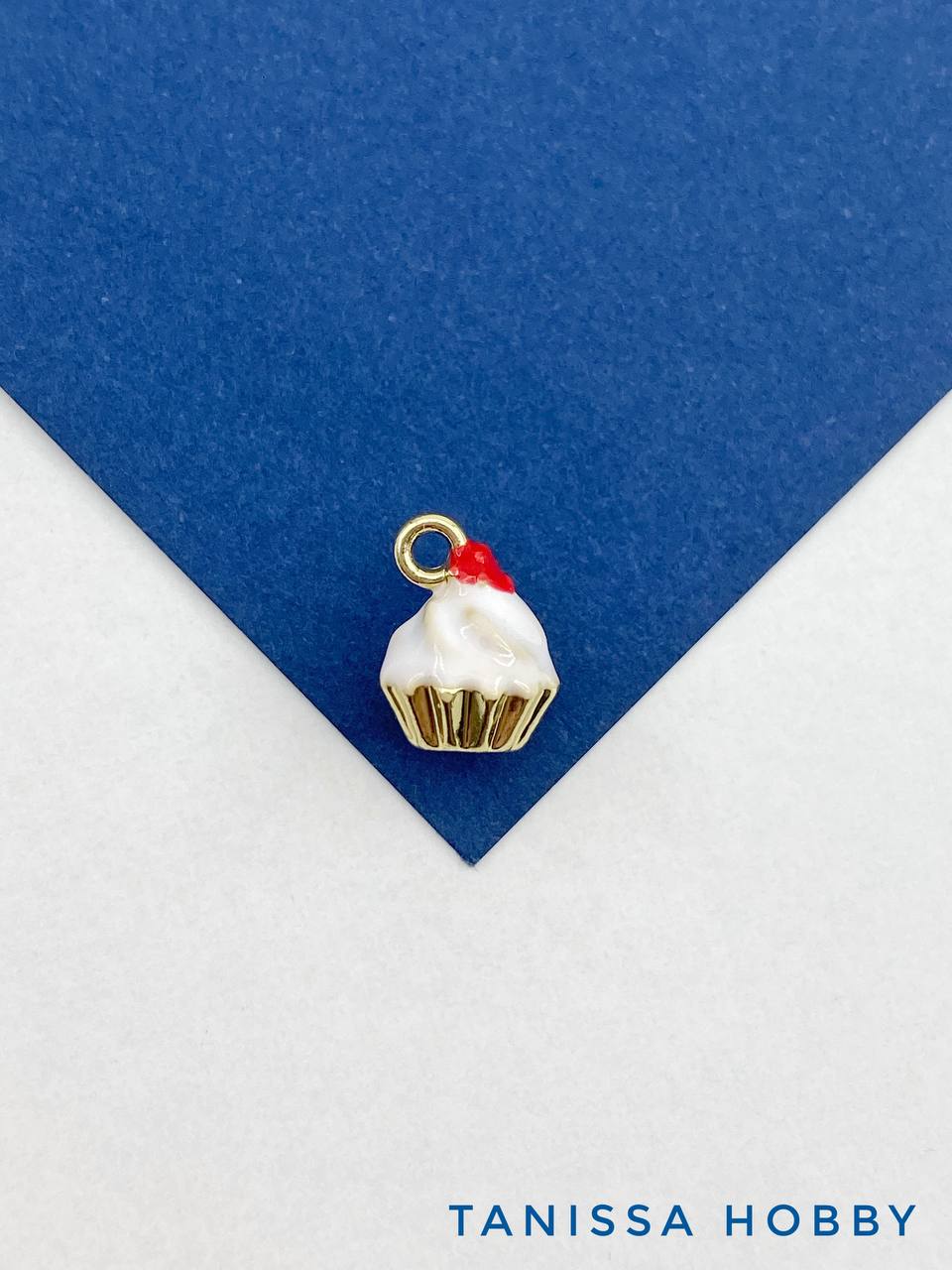 Подвеска кекс, эмаль, 12х9мм , позолота, С017