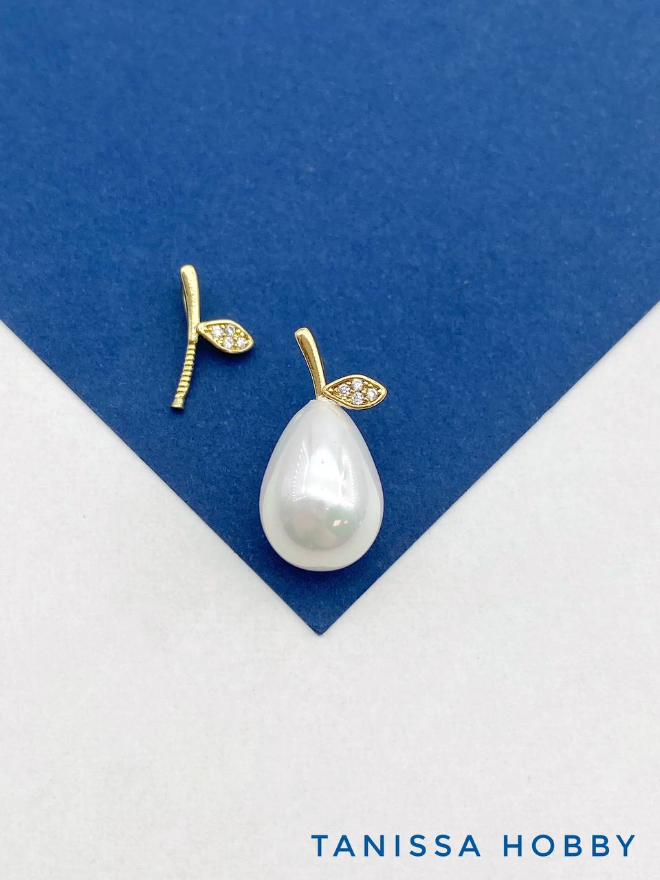 Подвеска бейл веточка и листик для вклейки, 7мм, позолота, В421