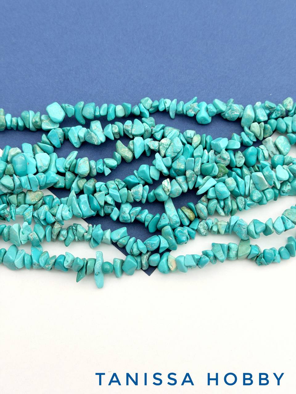 Турквенит, бирюза имитация, крошка, галтовка 5-10мм, 1/2 нити (38см), Б348