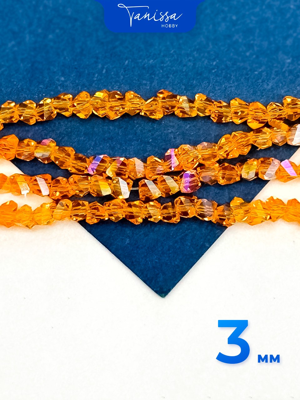 Хрусталь крошка треугольник 3мм, оранжевый, нить. Х228