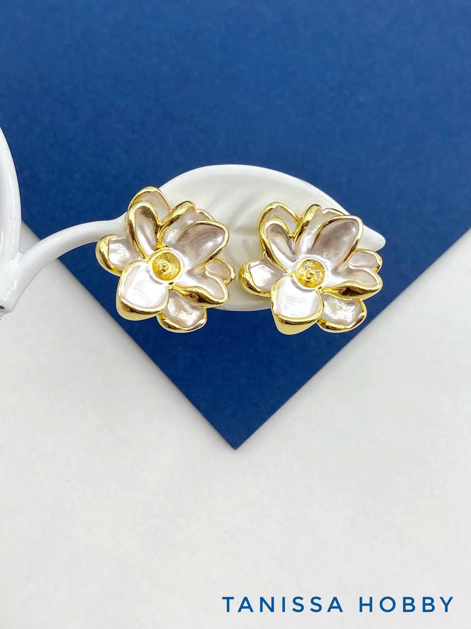 Швензы пусеты цветок, основа для вклейки, позолота, ШВ107