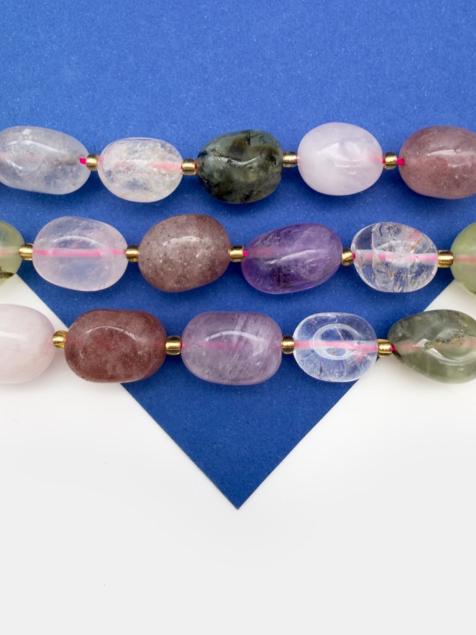 Микс горный хрусталь, розовый кварц, аметист, пренит, галтовка овалы, 14-19мм, 1/2 нити (19см), Б163