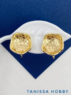Швензы пусеты с рельефом, позолота, Е821