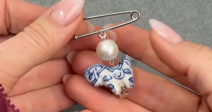 Создание броши