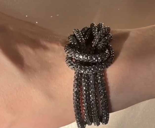 Готоввый браслет