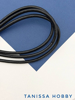 Шнур кожаный круглый 5мм, черный, метр, Ш061