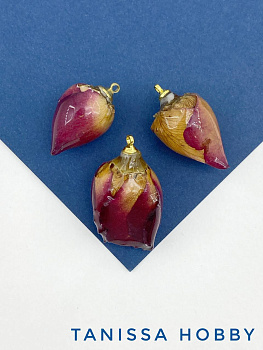 Подвеска цветок, бутон, роза в смоле, бордовый, позолота, П015