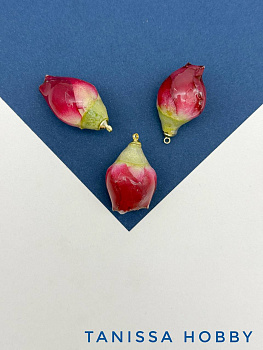 Подвеска цветок, бутон, роза в смоле, бордовый, позолота, ЦВ003