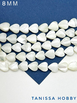 Перламутр бусины сердце, 8мм, 1/2 нити, ПМ020