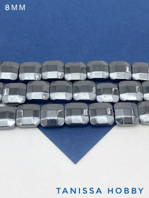 5qclay0O37.jpg
