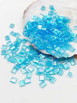 Бисер MIYUKI TILA beads, TL260, 5гр, прозрачный голубой с радужным покрытием. МЮ101