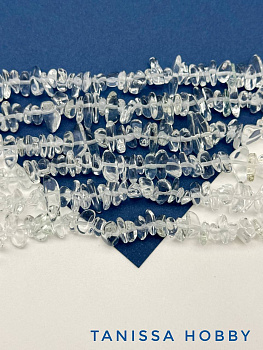 Горный хрусталь, крошка, галтовка 5-12мм, 1/2 нити (40см), Б096