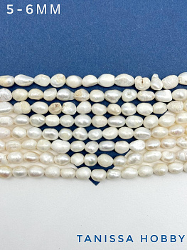 Жемчуг барочный картошка (культивированный), 4-5мм, С, нить, Ж051