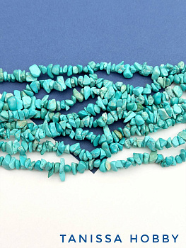 Турквенит, бирюза имитация, крошка, галтовка 5-10мм, 1/2 нити (38см), Б348