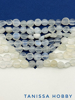 Лунный камень бусины галтовка овал, 8-10мм, нить, Б319