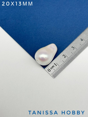A8JJfkg75c.jpg