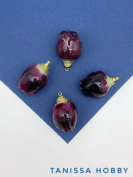 Подвеска цветок, бутон, роза в смоле, темно бордовый, позолота, П082