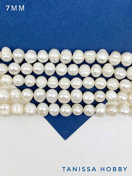 Жемчуг натуральный культивированный, круглый, белый, 7мм, АВ, нить, Ж202