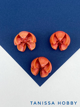 Подвеска цветок, бутон в смоле крупный, коралловый, позолота, П048