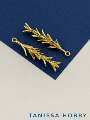 crEF4Wem0a.jpg