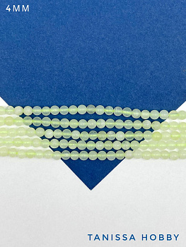 Кварц светло-зеленый, нефрит имитация, бусины круглые 4мм, 1/2 нити, Б117