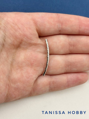 Gz95UcXM5n.jpg
