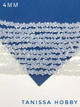 Хрусталь крошка треугольник лунный камень, 4мм, нить, Х241