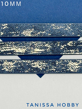 Шнур кожаный плоский 10мм синий джинс, золото 115см, Ш026