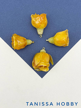 Подвеска цветок, бутон, роза в смоле, яркий желтый, позолота, ЦВ017