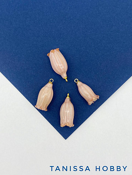 Подвеска цветок колокольчик, бутон в смоле, нежно розовый, позолота, П071