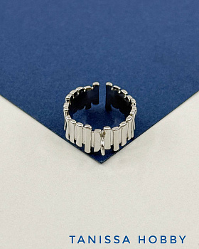 Основа для кольца ребристая с неразъемным колечком, родий, У006